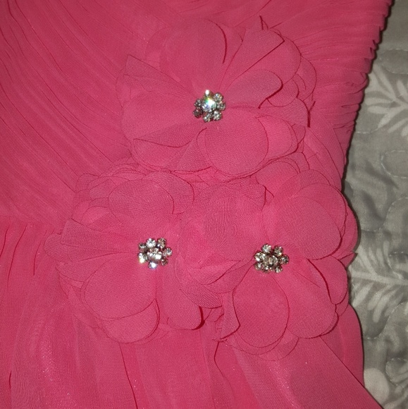 Calvin Klein Dresses & Skirts - Calvin Klein Strapless Dress